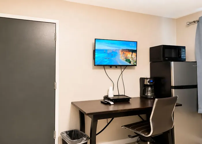 Copper Mountain Motel 2*